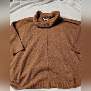 Oversize turtle neck sweater